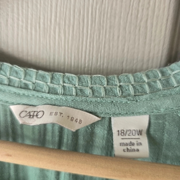 Cato Popover Blouse Sz 18/20 Plus Green Womens Cap 3/4 Sleeves Eyelet Dainty - Picture 6 of 12